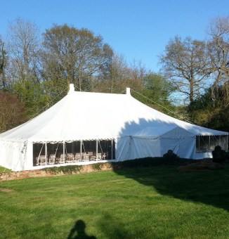 40ftx60ft-traditional-pole-marquee.jpg